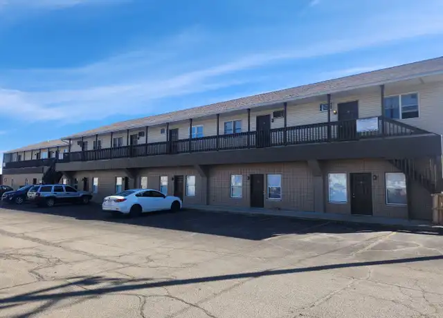 Property at 1420 6th St Unit 4, Charleston, IL, 61920, 2 beds, 1 bath, [object Object]