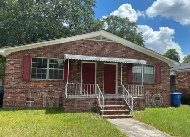 Property at 1216 Chevis St Unit B, Columbia, SC, 29205, 1 bed, 1 bath, [object Object]