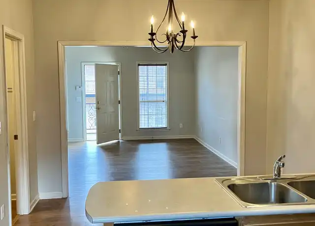 Property at 214 Lincoln Grn Unit G, Starkville, MS, 39759, 2 beds, 2.5 baths, [object Object]