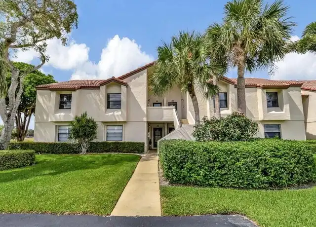 Property at 5869 Parkwalk Dr, Boynton Beach, FL, 33472, 3 beds, 2 baths, [object Object]