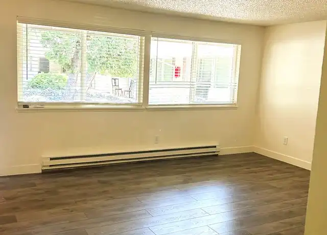 Property at 10701 109th St SW Unit 8, Tacoma, WA, 98498, 3 beds, 1 bath, [object Object]