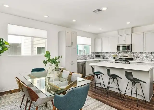 Property at 1824 Liquid Ln, Chula Vista, CA, 91915, 3 beds, 2.5 baths, [object Object]