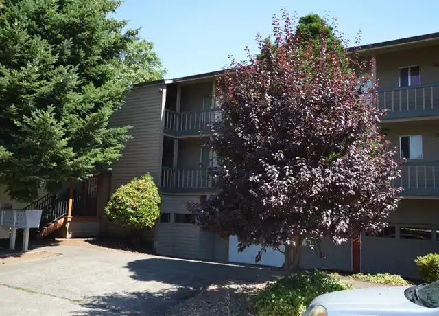 Property at 1255 Mill St Unit 1, Eugene, OR, 97401, 3 beds, 1 bath, [object Object]
