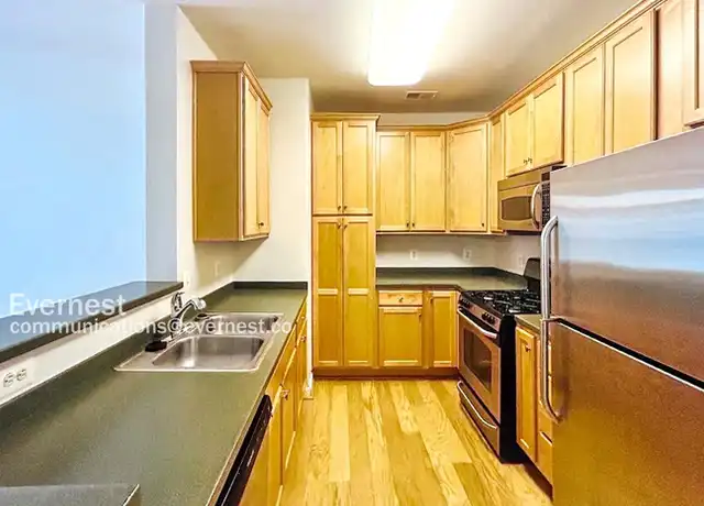 Property at 21197 McFadden Sq #203, Sterling, VA, 20165, 1 bed, 1 bath, [object Object]