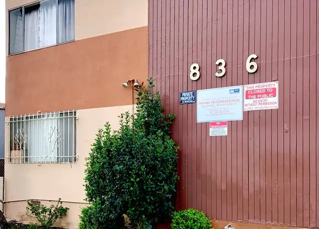 Property at 836 W 79th St Unit 03, Los Angeles, CA, 90044, 2 beds, 1 bath, [object Object]