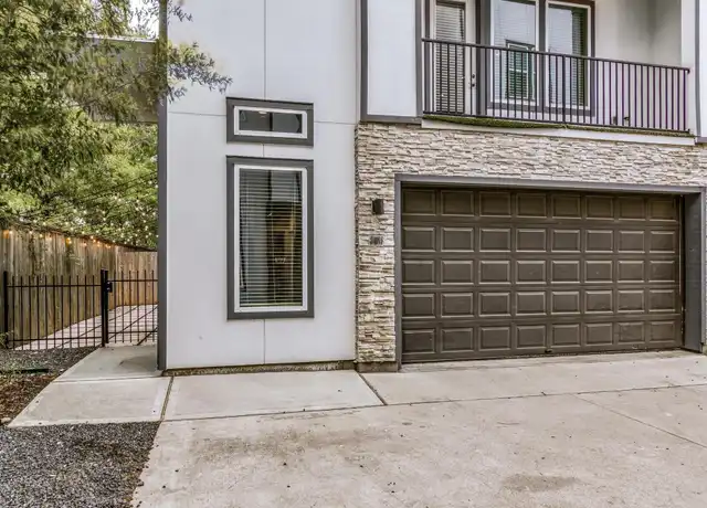 Property at 8409 Hempstead Rd Unit F, Houston, TX, 77008, 3 beds, 3.5 baths, [object Object]
