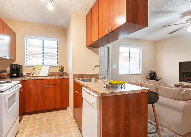 Property at Windover Woods - 2605 Columbia Blvd, Titusville, FL, 32780, 1-2 bed, 1 bath, [object Object]