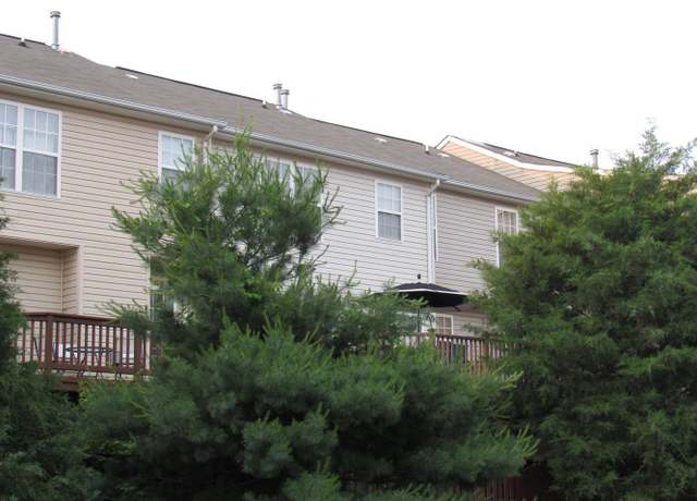 Photo of 42783 Shaler St, Chantilly, VA 20152