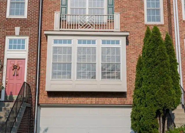 Property at 42724 Rolling Rock Sq, Chantilly, VA, 20152, 3 beds, 3.5 baths, [object Object]