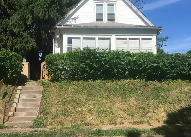 Property at 1310 26th St, Rock Island, IL, 61201, 3 beds, 1 bath, [object Object]