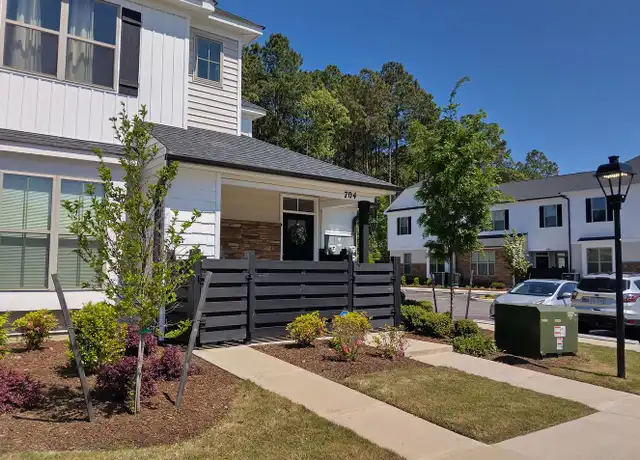 Property at 704 Kathy Ann Way W, Carrollton, VA, 23314, 2 beds, 2 baths, [object Object]