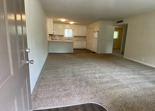 Property at 100 Bellwood Ave Unit 33, Jasper, GA, 30143, 2 beds, 1 bath, [object Object]