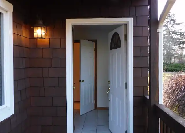 Property at 212 Huntingford St, Port Townsend, WA, 98368, 3 beds, 2.5 baths, [object Object]