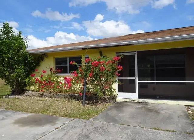 Property at 221 Cape Coral Pkwy W Unit 2, Cape Coral, FL, 33914, 2 beds, 1 bath, [object Object]