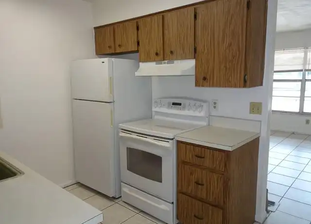 Property at 221 Cape Coral Pkwy W Unit 2, Cape Coral, FL, 33914, 2 beds, 1 bath, [object Object]