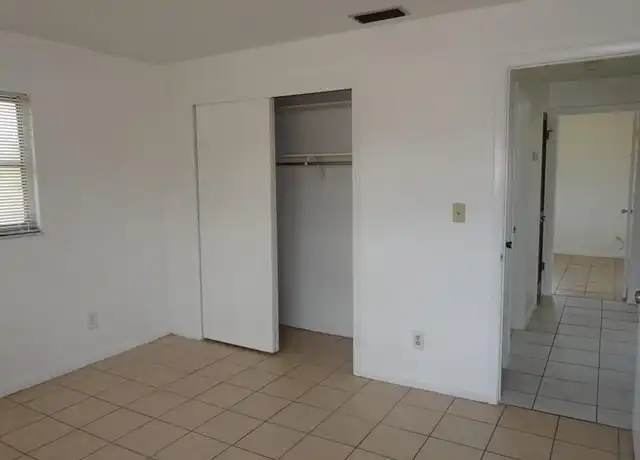 Property at 221 Cape Coral Pkwy W Unit 2, Cape Coral, FL, 33914, 2 beds, 1 bath, [object Object]