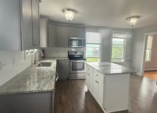 Property at 15 Granite St Unit 2, Groton, CT, 06340, 3 beds, 2 baths, [object Object]
