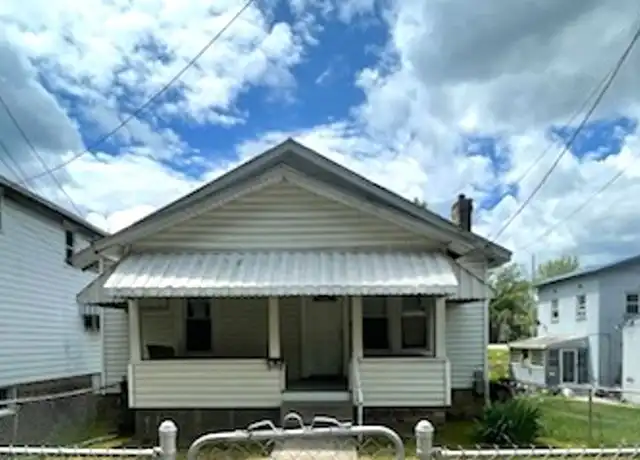 Property at 2333 Washington St W, Charleston, WV, 25387, 2 beds, 1 bath, [object Object]