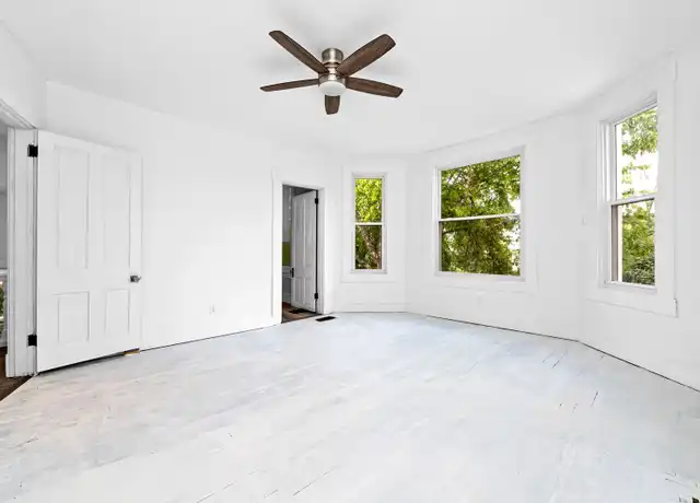 Property at 1753 Williams Ave Unit Bedroom 1 Main, Norwood, OH, 45212, 1 bed, 1 bath, [object Object]
