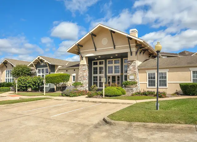 Photo of 12020 N Gessner Rd, Houston, TX 77064