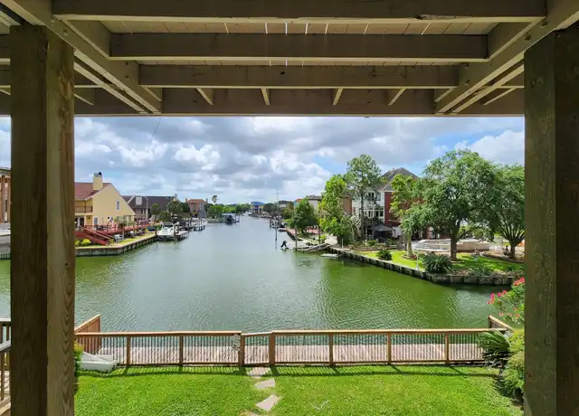 Property at 25 Harbour Dr Unit A, Houston, TX, 77058, 2 beds, 1 bath, [object Object]