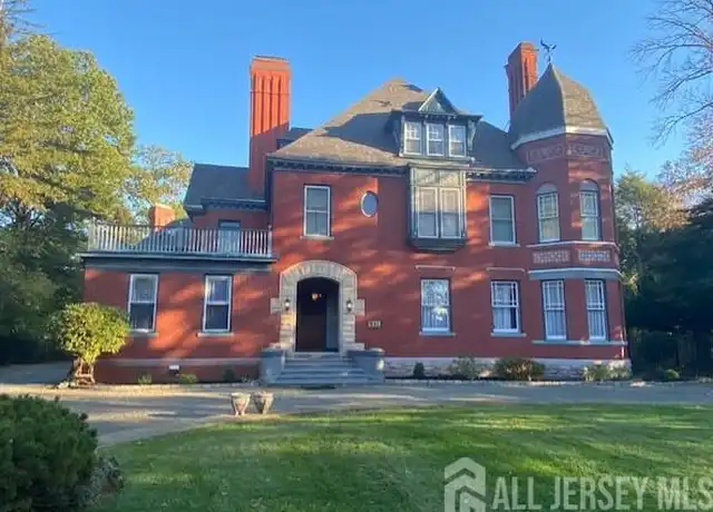 Property at 527 W 8th St Unit B, Plainfield, NJ, 07060, 2 beds, 2 baths, [object Object]