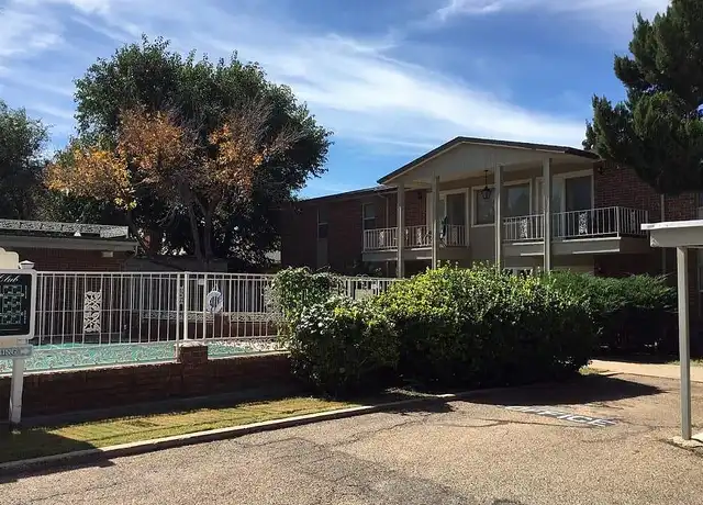 Property at Country Club Apartments - 900 S Avondale St, Amarillo, TX, 79106, 2 beds, 1.5 baths, [object Object]