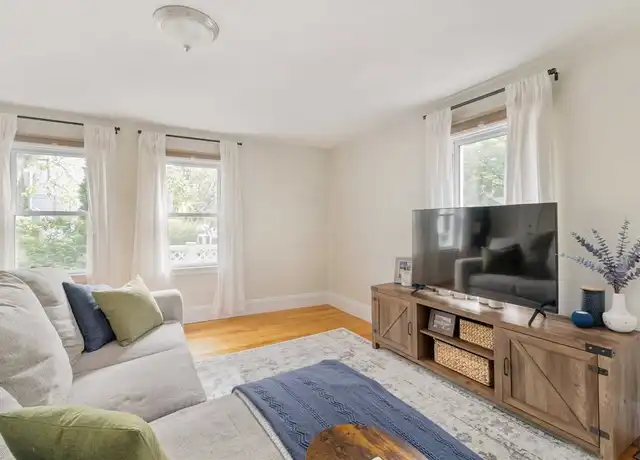 Property at 229 Hurley St #1, Cambridge, MA, 02141, 2 beds, 1 bath, [object Object]
