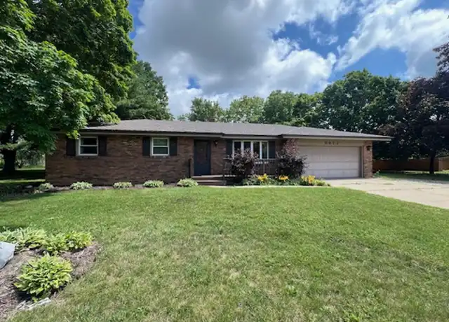 Property at 6672 Belvidere Rd, Roscoe, IL, 61073, 3 beds, 1.5 baths, [object Object]