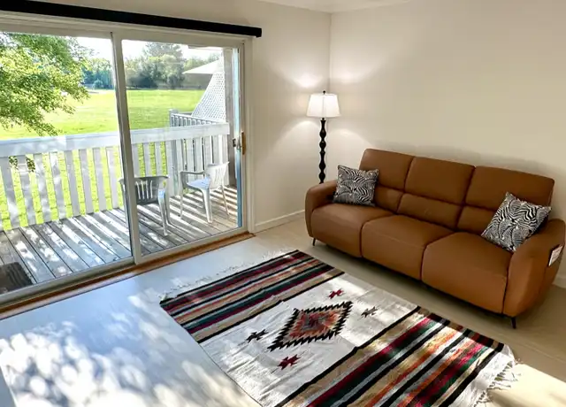 Property at 174 Hemingway Ct, Vernon Hills, IL, 60061, 2 beds, 2 baths, [object Object]