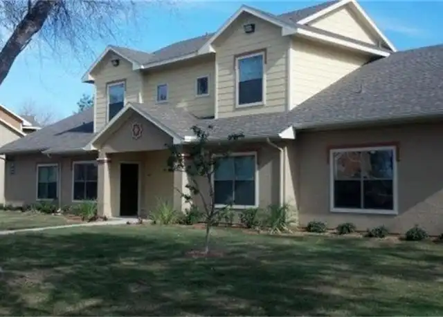 Property at 2100 Grapefruit St, Brownsville, TX, 78521, 2 beds, 1 bath, [object Object]