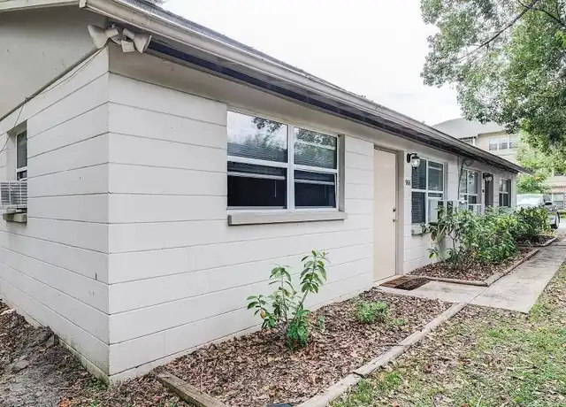 Property at 906 SW 6th Ave, Gainesville, FL, 32601, 2 beds, 1 bath, [object Object]