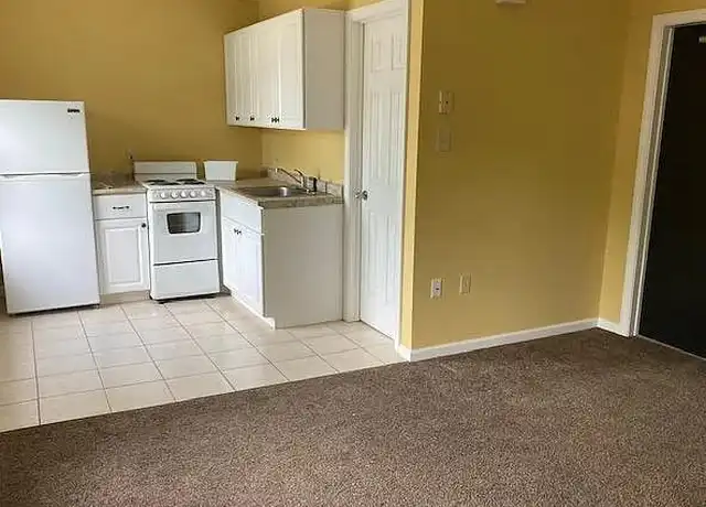 Property at 106 Howland Ave, Adams, MA, 01220, 1 bed, 1 bath, [object Object]