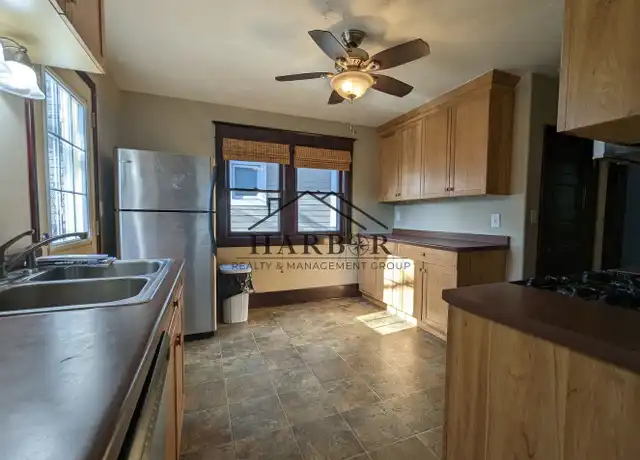 Property at 229 10th Ave SE, Rochester, MN, 55904, 3 beds, 2 baths, [object Object]