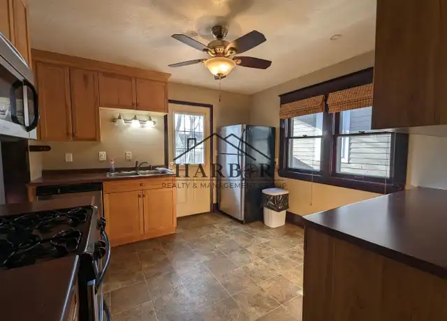 Property at 229 10th Ave SE, Rochester, MN, 55904, 3 beds, 2 baths, [object Object]