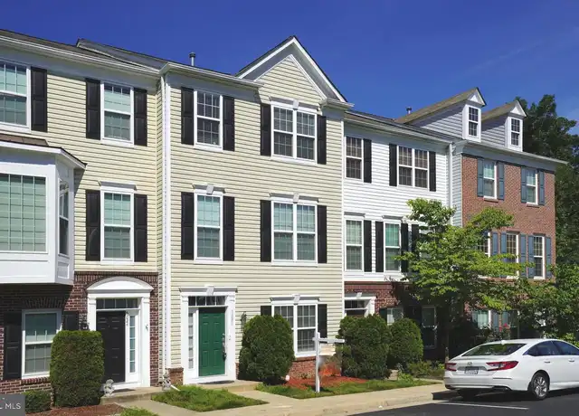 Property at 5022 Greenhouse Ter, Centreville, VA, 20120, 3 beds, 2.5 baths, [object Object]