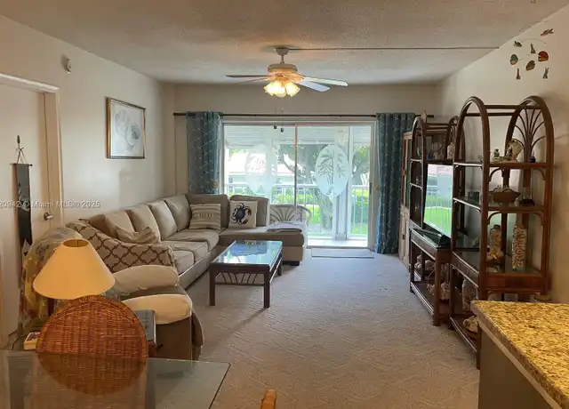 Property at 250 NE 20th St #2040, Boca Raton, FL, 33431, 3 beds, 2.5 baths, [object Object]