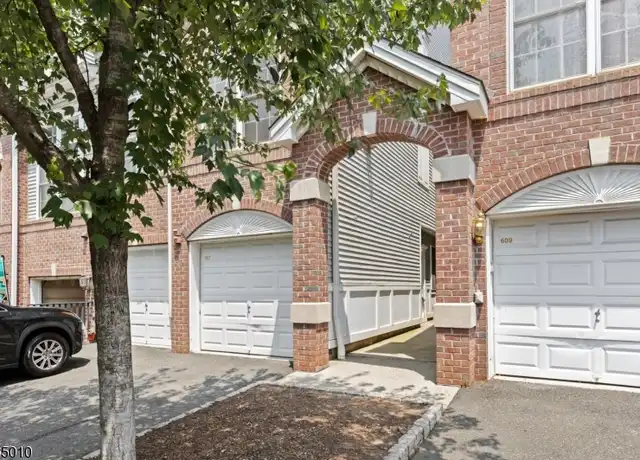 Property at 607 Donato Cir, Scotch Plains, NJ, 07076, 2 beds, 2.5 baths, [object Object]