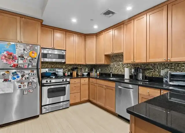 Property at 520 Massachusetts Ave #1, Roxbury, MA, 02118, 2 beds, 1 bath, [object Object]