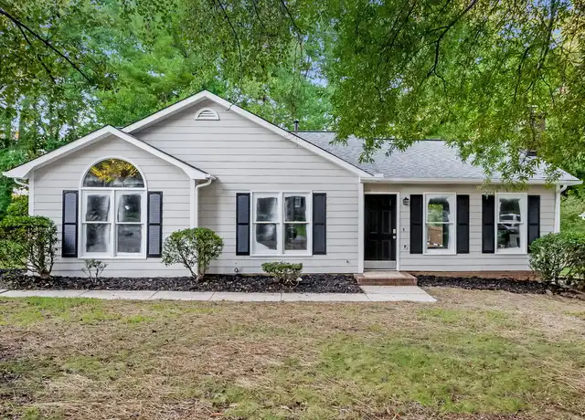 Property at 8717 Kishorn Ct, Charlotte, NC, 28215, 3 beds, 2 baths, [object Object]