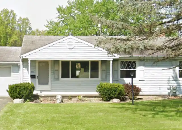 Property at 1622 Shannon Rd, Girard, OH, 44420, 3 beds, 1 bath, [object Object]
