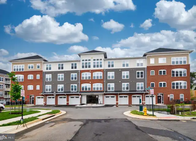 Property at 13950 Englefield Dr #204, Woodbridge, VA, 22193, 2 beds, 2 baths, [object Object]