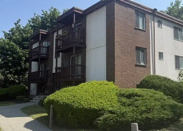 Property at 707 Bedford St Unit 16, Abington, MA, 02351, 1 bed, 1 bath, [object Object]
