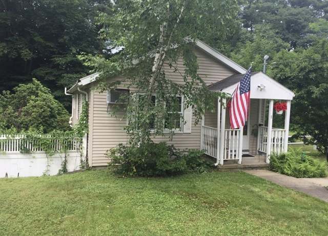 Photo of 8 Castle Rd Unit 1, Wayland, MA 01778