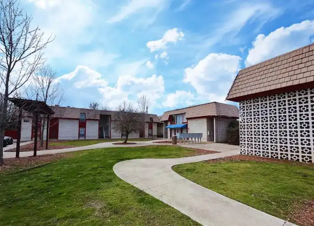 Property at The Cove on Memorial - 1246 S Memorial Dr, Tulsa, OK, 74112, 1-2 bed, 1 bath, [object Object]