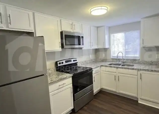 Property at 6335 Kimberly Ln, Jacksonville, FL, 32210, 1 bed, 1 bath, [object Object]