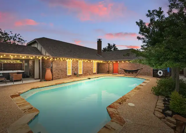 Property at 328 Shawnee Trl, Keller, TX, 76248, 4 beds, 2 baths, [object Object]