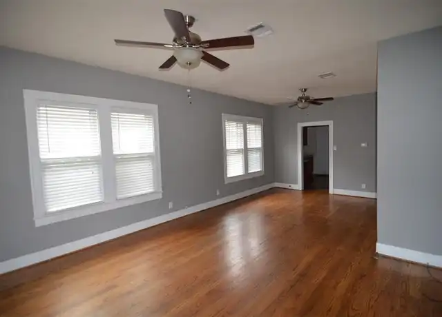 Property at 321 Dorchester St, Houston, TX, 77022, 3 beds, 1 bath, [object Object]