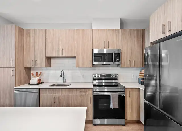 Photo of 10 Inner Belt Rd, Somerville, MA 02143