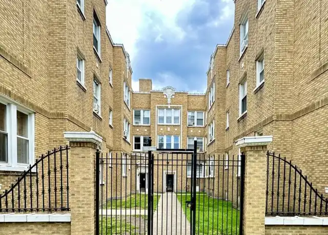 Property at 4751 N Monticello Ave, Chicago, IL, 60625, 2 beds, 1 bath, [object Object]